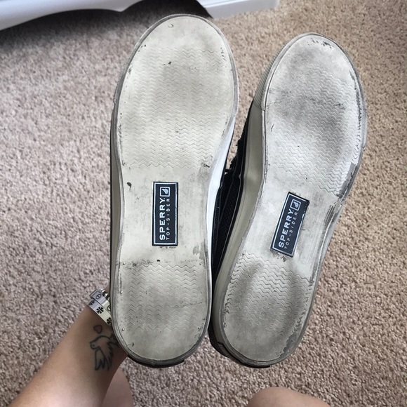 SOLD ON Ⓜ️- Black sequin sperrys - Picture 4 of 6